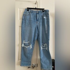 American Eagle Light wash jeans